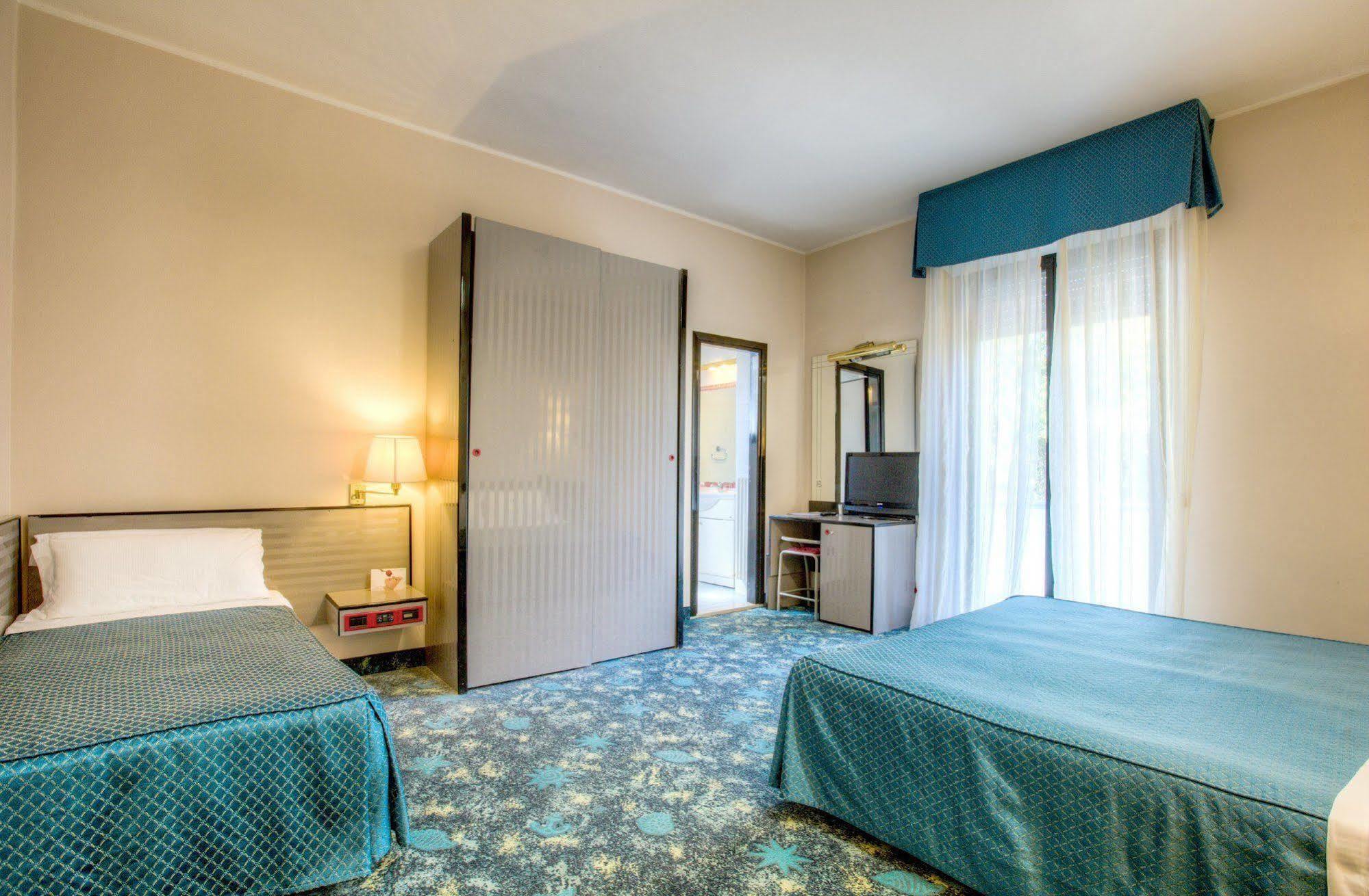 Hotel Boemia Riccione Zewnętrze zdjęcie